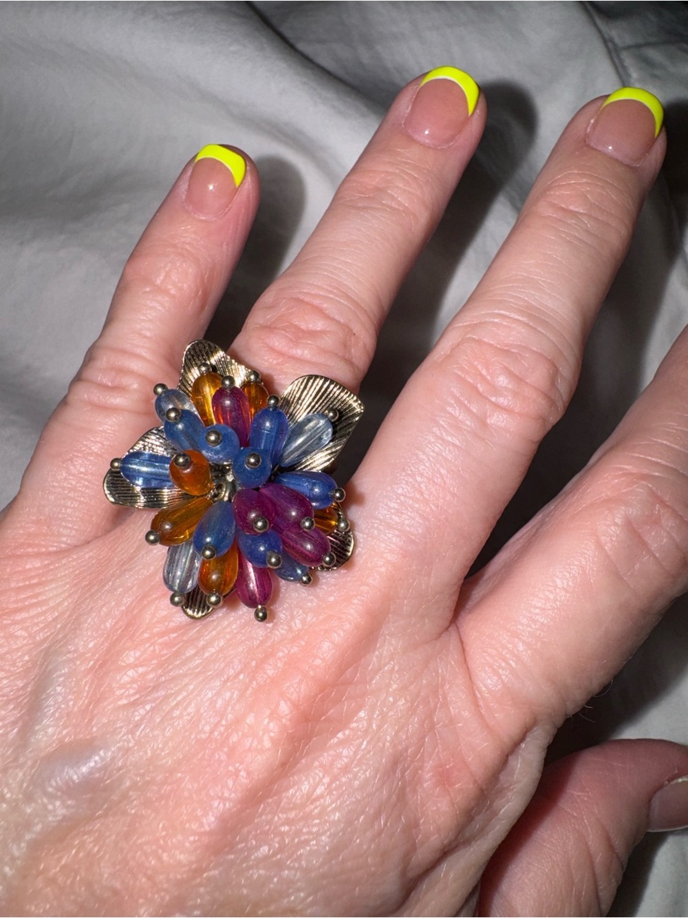 Boutique multi-color bead burst color statement ring